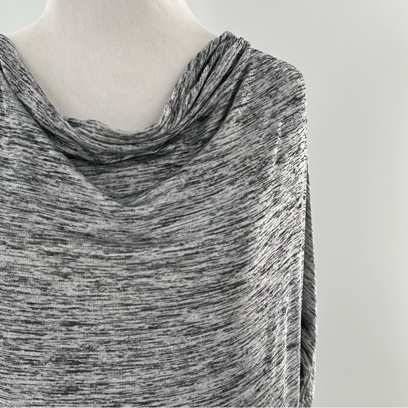 APT.9 womens top size XS heathered gray 3/4 sleeve cowl neck - Picture 2 of 12